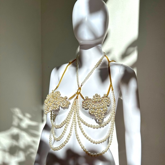 Mermaid Pearl Rhinestone & Gold Chain Jewelry Top fits B-D cup Handmade Unique - Picture 13 of 15